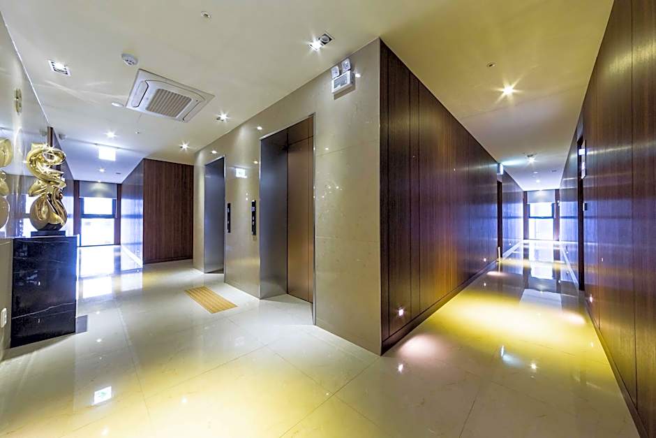 Galmea First Hotel