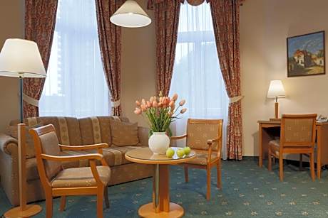 Special Offer - Suite with Spa treatments and Full Board