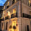 Hôtel D'Aragon - Place de La Comédie -