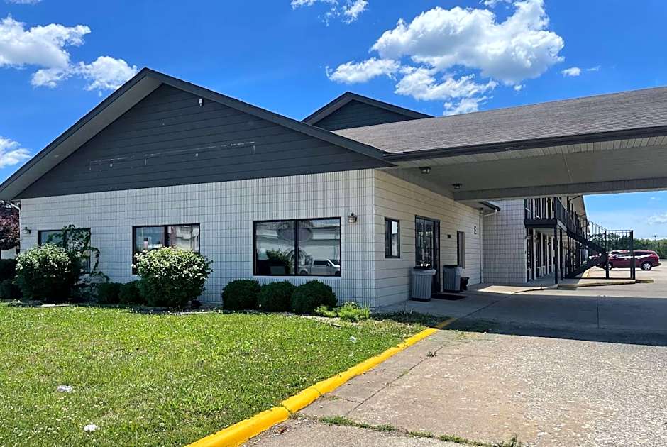 Ramada By Wyndham Branson Theatre District – Branson, MO