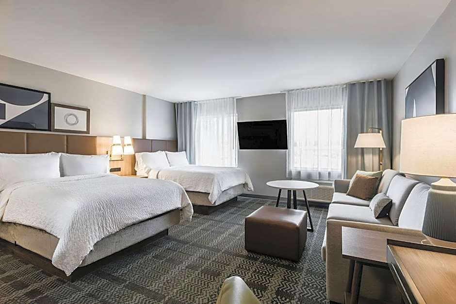 Staybridge Suites - Dawson Creek By IHG