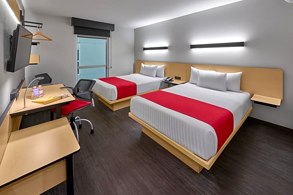 City Express by Marriott Guaymas