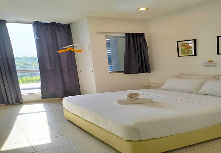 1108 Hotel Sungkai