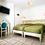 Hotel Oasi