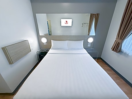 Double Room - Breakfast Included