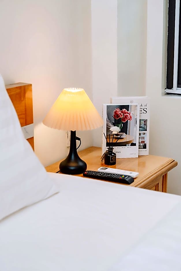 Rose Nhung Hotel CatBa