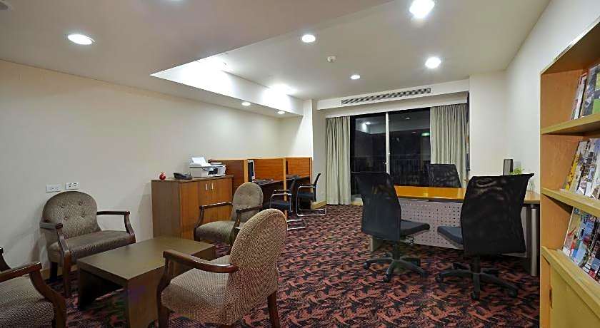 Hotel Regalees