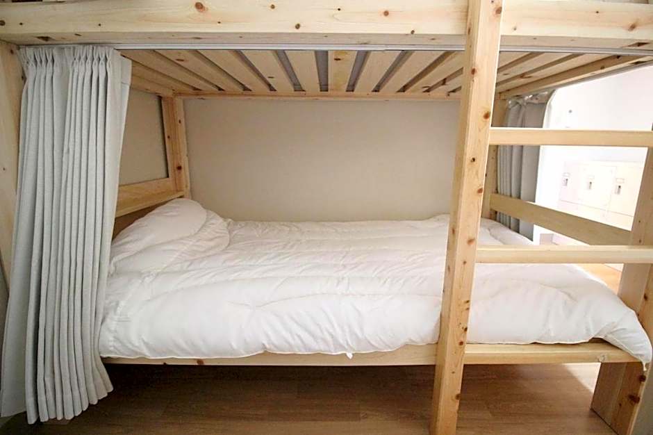 Glocal Nagoya Backpackers Hostel