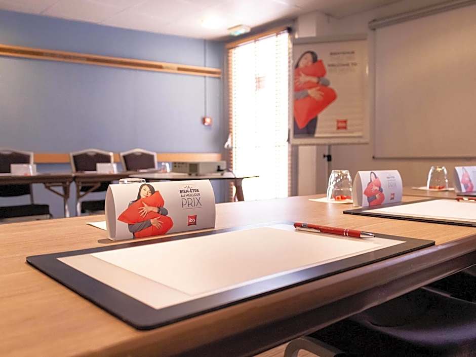 ibis Paris Gennevilliers