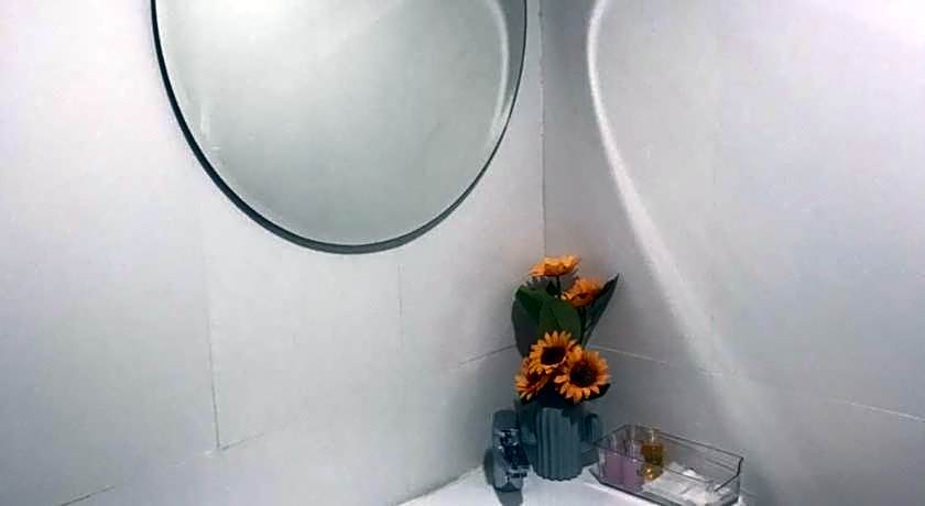 Mayflower Grand Hotel Korat