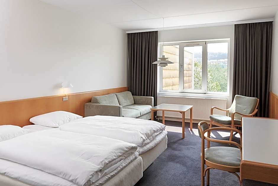 Photo 1 of 4 of Double Room