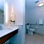 Holiday Inn Express & Suites St. Petersburg - Seminole Area By IHG