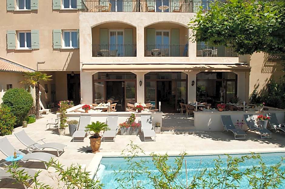 Le Castelet des Alpilles