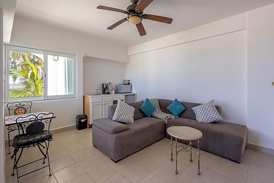 MariaMar Suites