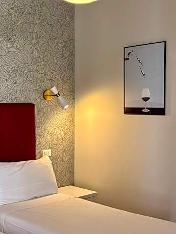 Triple Room with Balcony