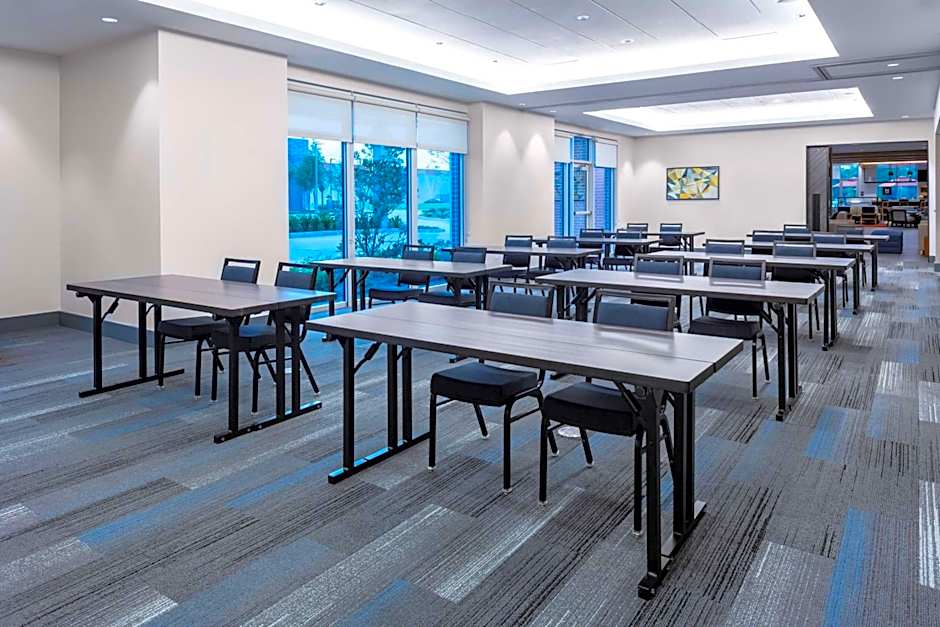 Hyatt House The Woodlands-Shenandoah