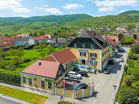 Donauhof - Hotel garni