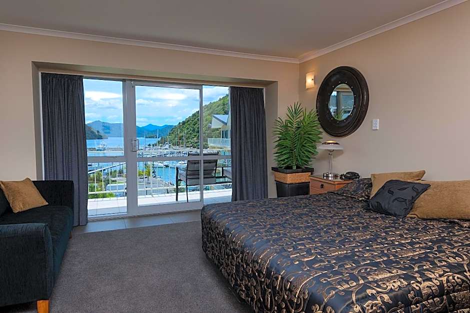 Beachcomber Inn (Picton)