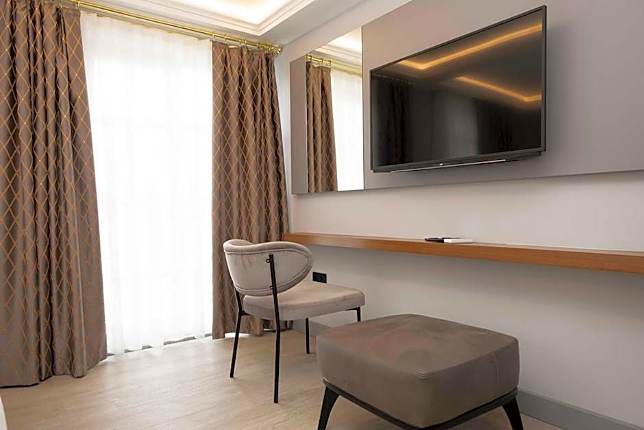 Royal Hayat Hotel Old Town