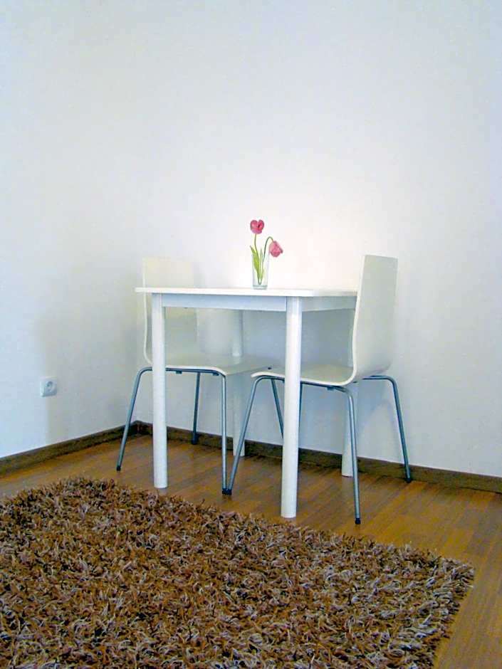 Rooms & Apartments near Zoologischer Garten