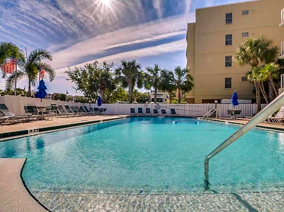 Indian Shores Condo at Holiday Villas II