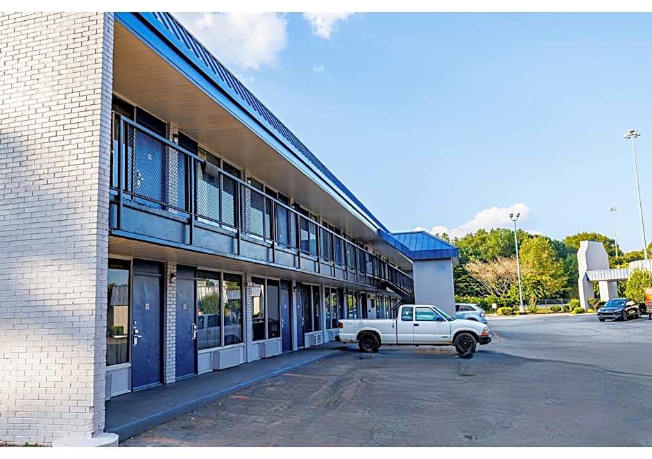 Budget Inn Greenville By Hotel O I-85