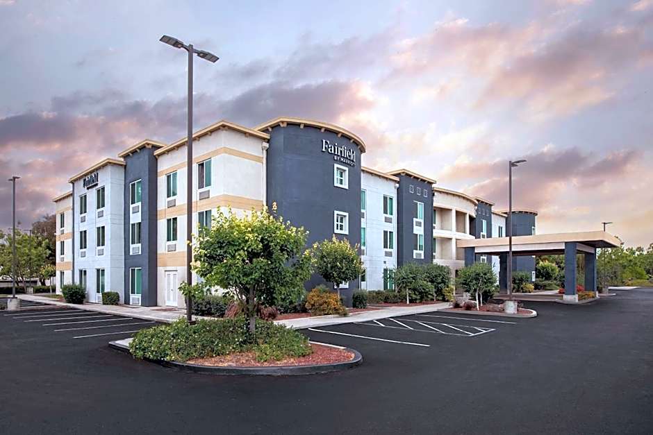 Fairfield Inn & Suites by Marriott Oakland Hayward