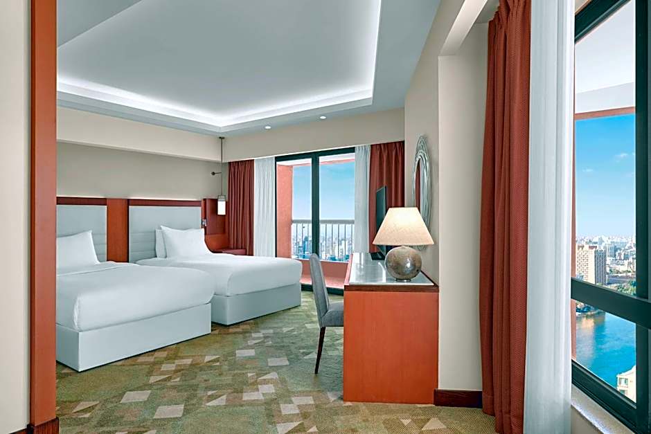 Photo 1 of 8 of 2 Beds, Corner, Nile View