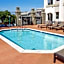 La Quinta Inn & Suites by Wyndham Santa Cruz