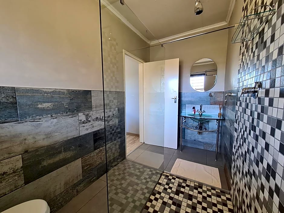 Waterfall Bed & Breakfast