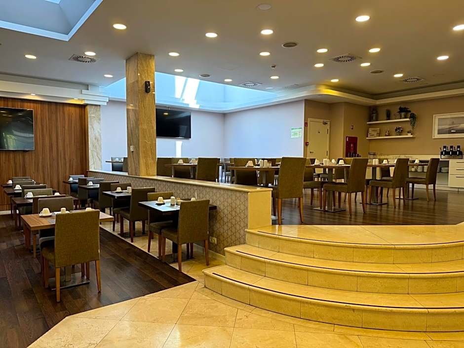 Masa Hotel Almirante