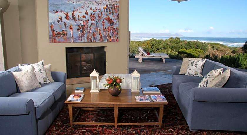 Mosselberg On Grotto Beach Boutique Villa