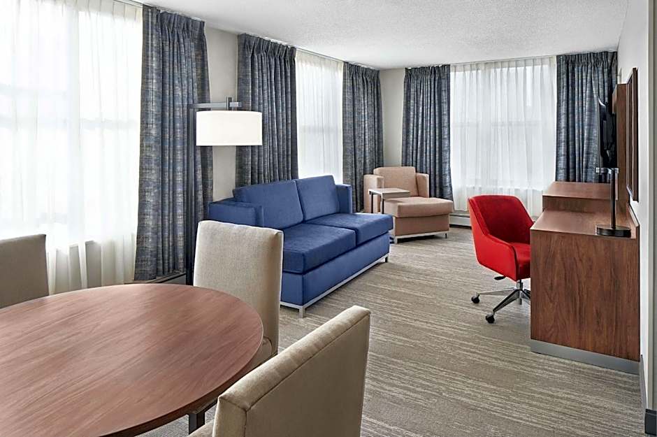 Hampton Inn By Hilton And Suites Downtown Chicago