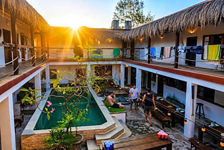 Gili Pirates Dive & Social Hostel