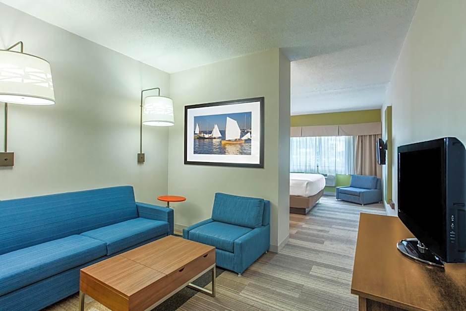 Holiday Inn Express Hauppauge-Long Island By IHG