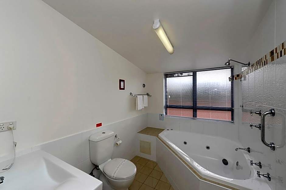 Nelson Bay Breeze Holiday Apartments