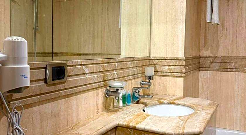Ny Suites