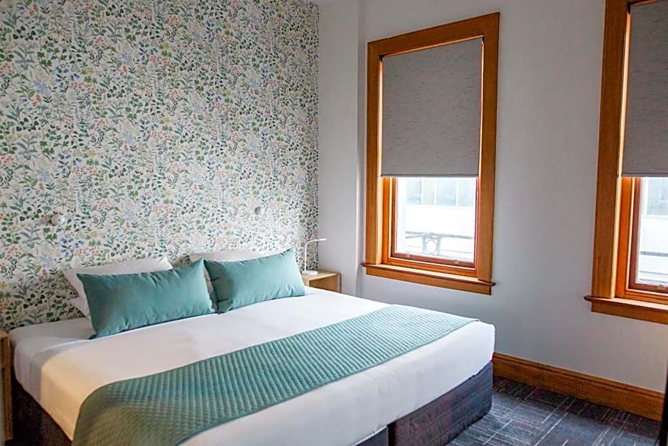 The Cambridge Hotel