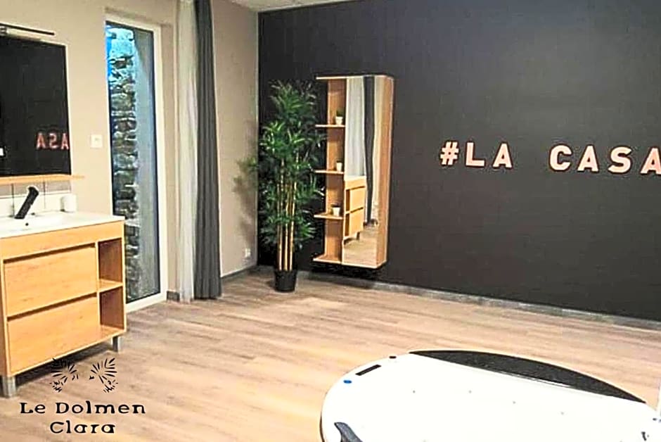 La Casa du Dolmen Clara, balnéo privée, entre terre et mer