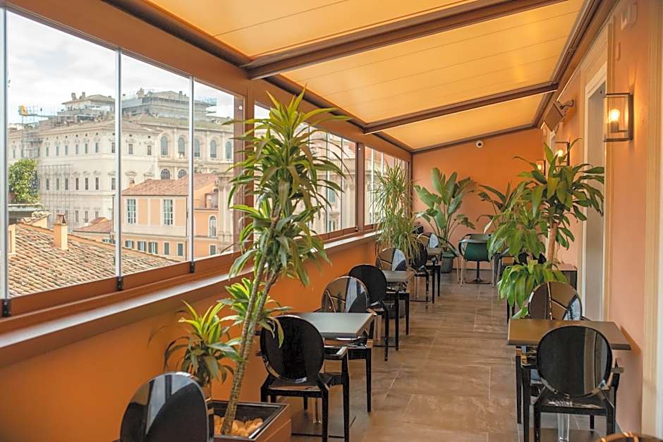 Stendhal Luxury Suites