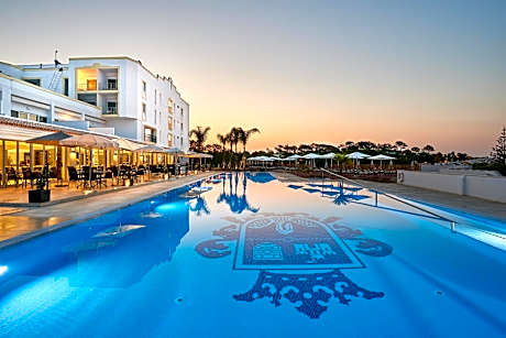 Dona Filipa Hotel