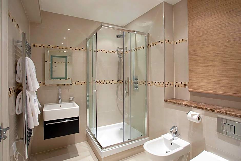 Arlington House Apartments