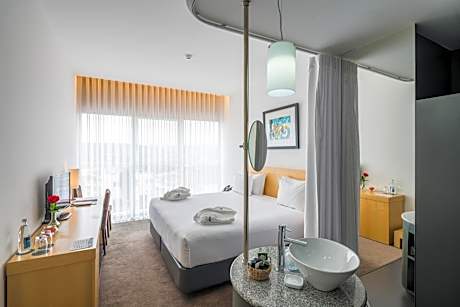 Standard Twin/Double Room