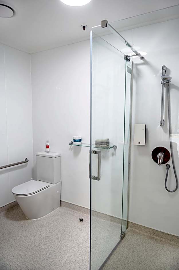 ASURE Aspiring Court Motel