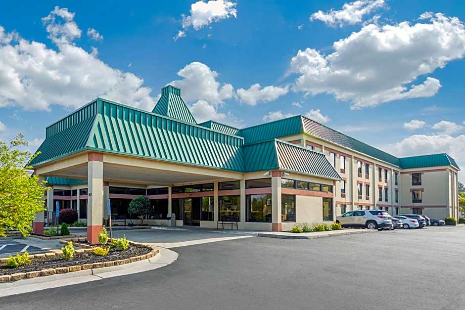 Quality Inn & Suites Olde Town