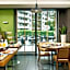 UNA Hotels The One Milano Hotel & Residence