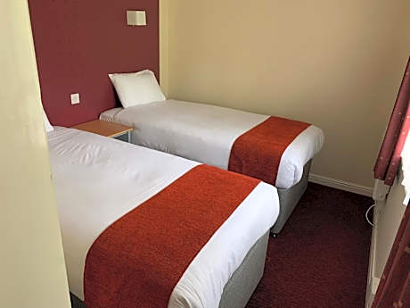 Family Room (One Double & Two Singles)