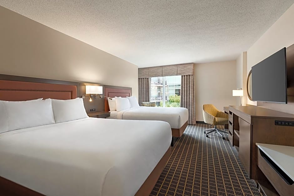 Hampton Inn & Suites Greenville-Downtown-Riverplace
