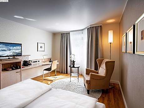 Family Connecting Rooms