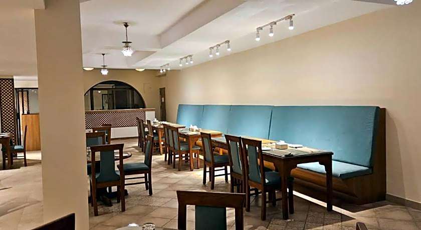 Hotel Lumbini Garden New Crystal